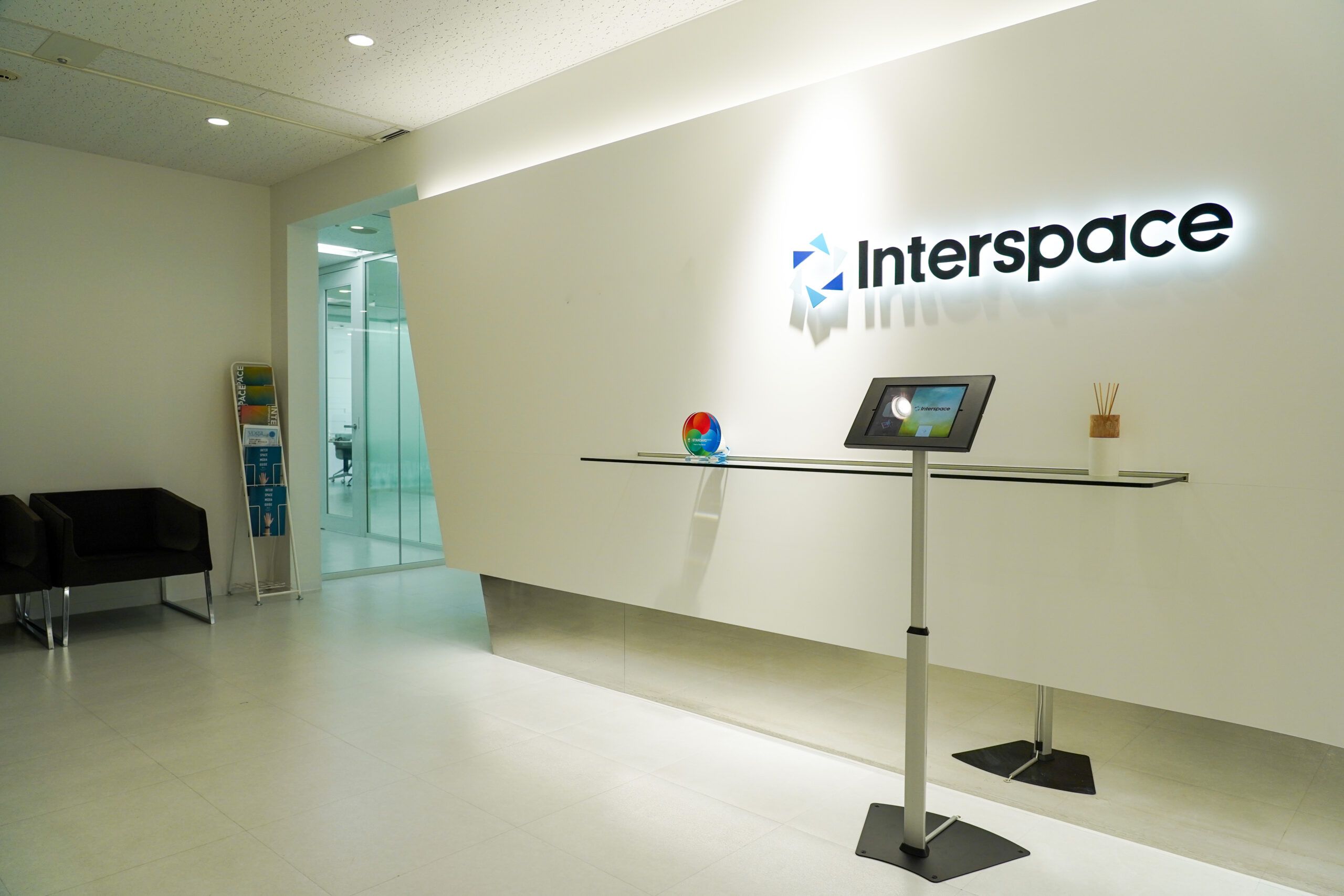 株式会社インタースペース - Win-Winをつくり、未来をつくる。